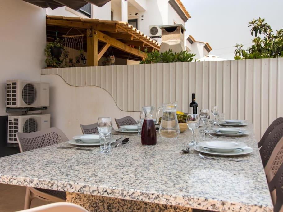 Villa Magnolia O House - Pool View & Privat Garden & Garage Albufeira Esterno foto