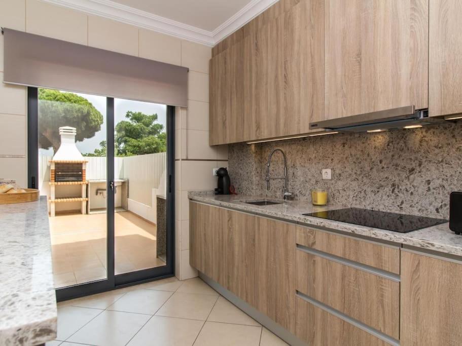 Villa Magnolia O House - Pool View & Privat Garden & Garage Albufeira Esterno foto