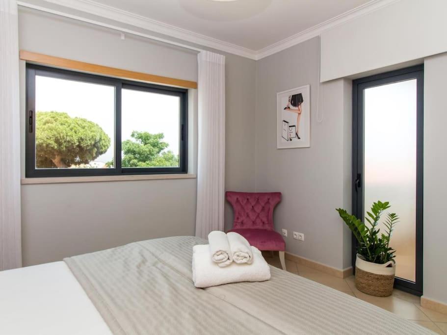Villa Magnolia O House - Pool View & Privat Garden & Garage Albufeira Esterno foto